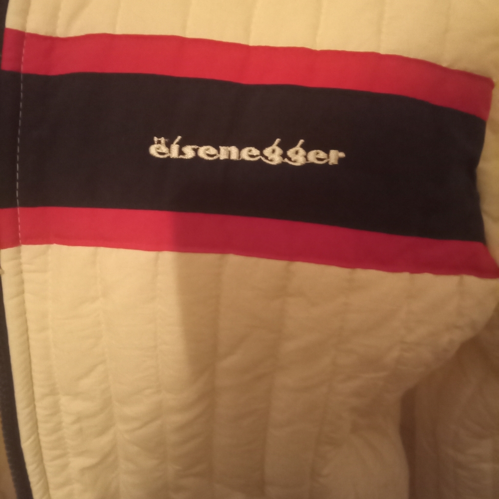 Jacket - Picture 5 of 9